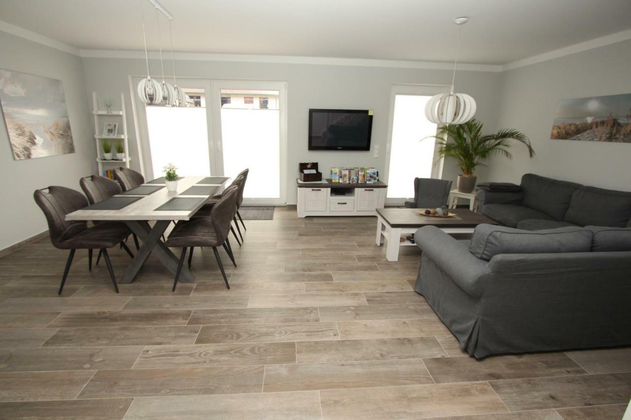 Familienfreundliches Ferienhaus In Kroepelin 外观 照片